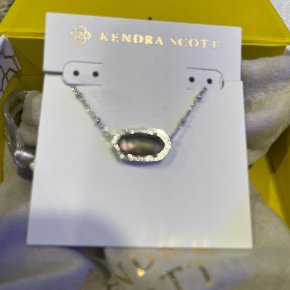Kendra Scott silver pendant necklace